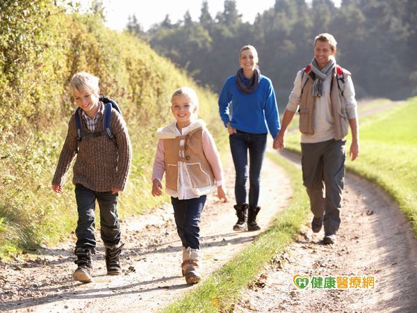 天天健走5公里　有效預防骨鬆