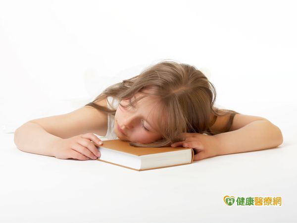 國二生課業壓力大　心情低落難入睡