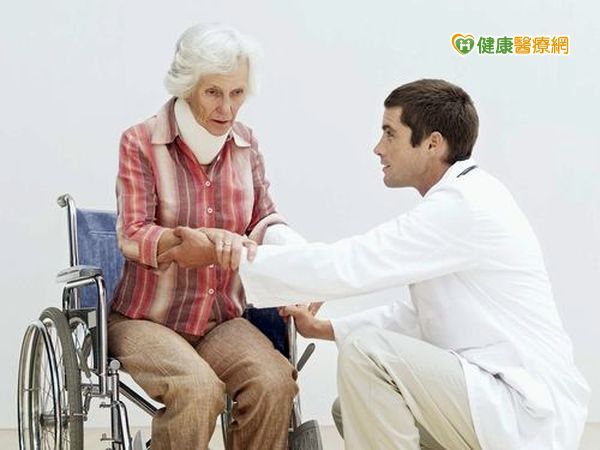 輔具怎麼選？　身體能力評估優先