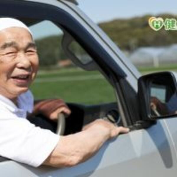 老年人視力退化、腿腳無力　高齡駕駛應留意路上風險