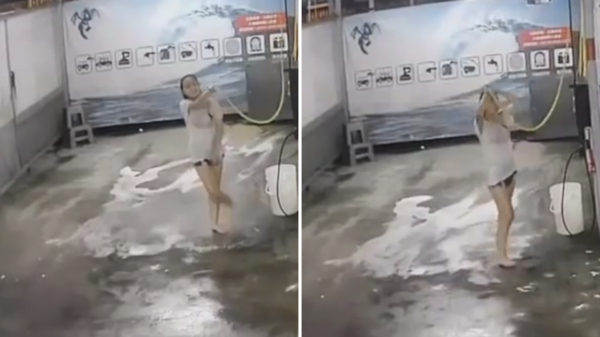 洗車兼洗澡？真理褲妹洗車場「淋濕全身」 網友傻眼：滑滑的