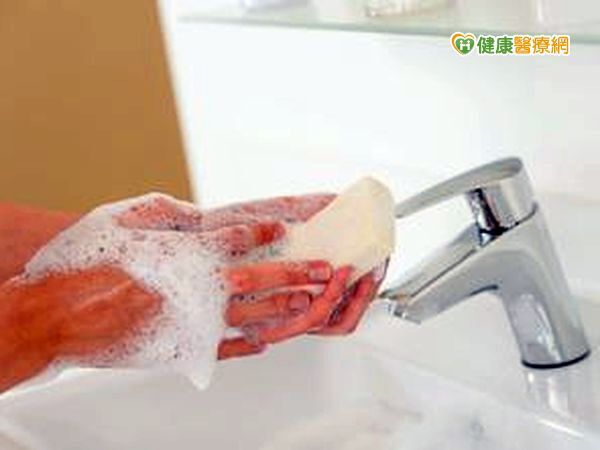 腸病毒71型將大流行　重症恐破百例