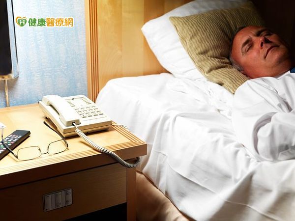 半夜狂聽到蚊子聲　竟是慢性阻塞性肺病