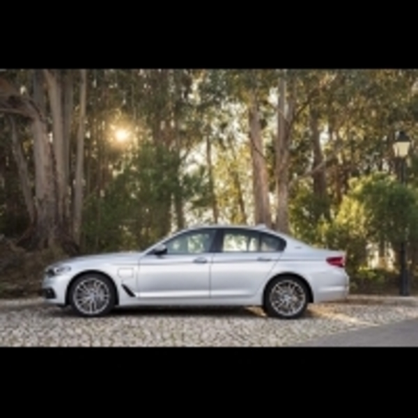 挑戰最速，BMW M550I XDRIVE報價出爐