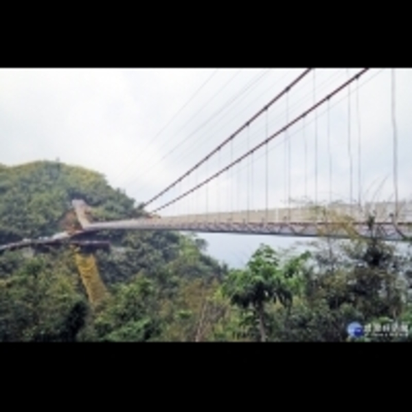 全台「最長吊橋」太平雲梯　海拔千尺遠眺嘉南美景