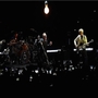 超級搖滾天團U2 2015巡迴演唱會橫掃歐美 十年來首場室內演出　溫哥華搶先登場 主唱波諾一掃骨折陰霾　大秀吉他宣告復出