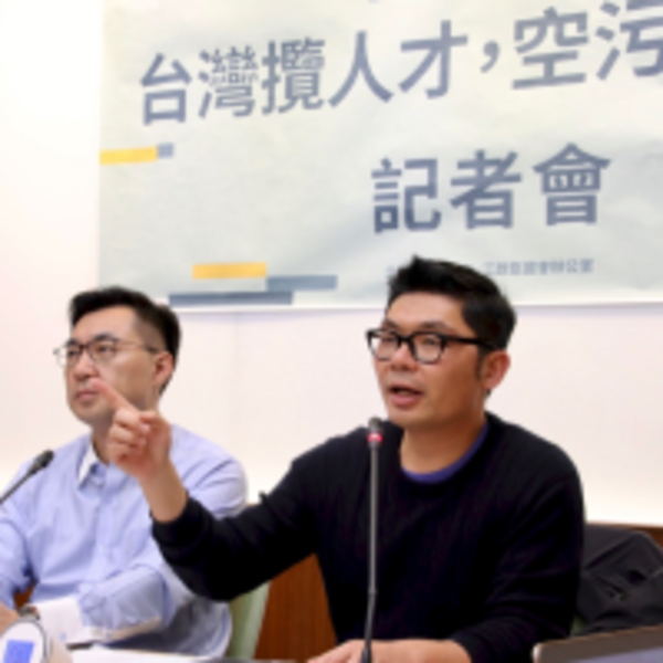 許毓仁：政治口水解決不了空汙、更挽不回居台外籍專業人士的心