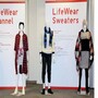 UNIQLO LifeWear 2015秋冬新品登場 舒適保暖加倍 展繽紛秋冬樣貌