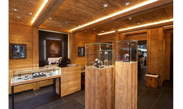 HUBLOT 宇舶錶攀向世界高峰 海拔1608公尺瑞士策馬特小鎮開設全球第80間專賣店