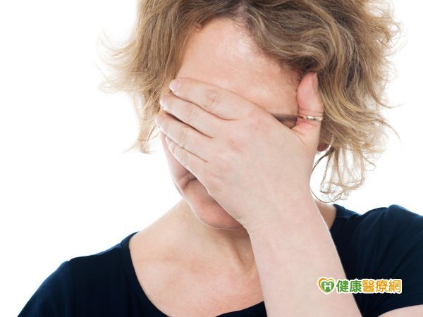 頸因性頭痛盡早治療　延誤恐癱瘓