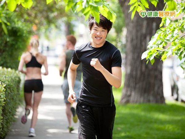 研究新發現　跑步健身又補腦