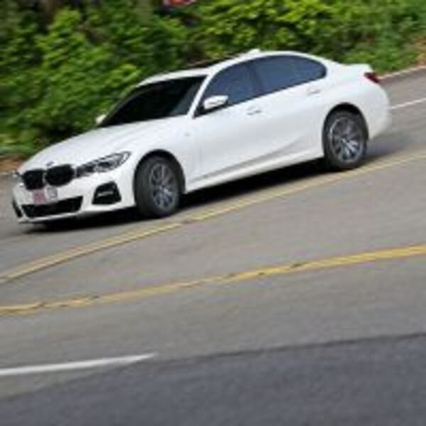 中型主管用車購買指南最新Volvo S60、最強BMW 3 Series、最夯Mercedes-Benz C-Class (BMW 3 Series篇) !