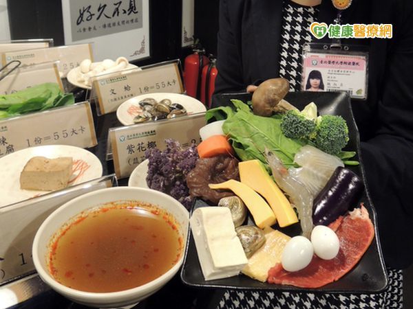 吃麻辣鍋不怕肥！　撈浮油熱量僅百卡