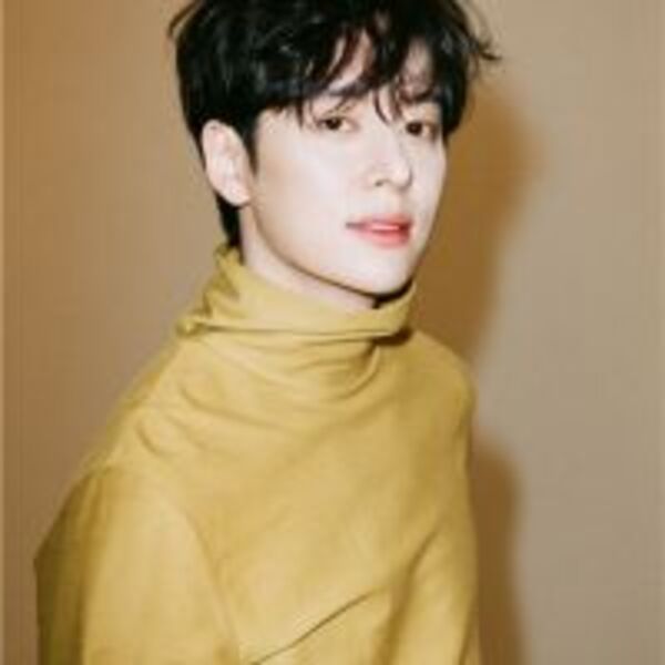 [bnt PHOTO]金東玄拍攝bnt寫真 透露轉型演員的心境