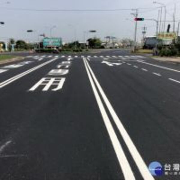 國道1號安定交流道聯絡道路　完成路平專案改善