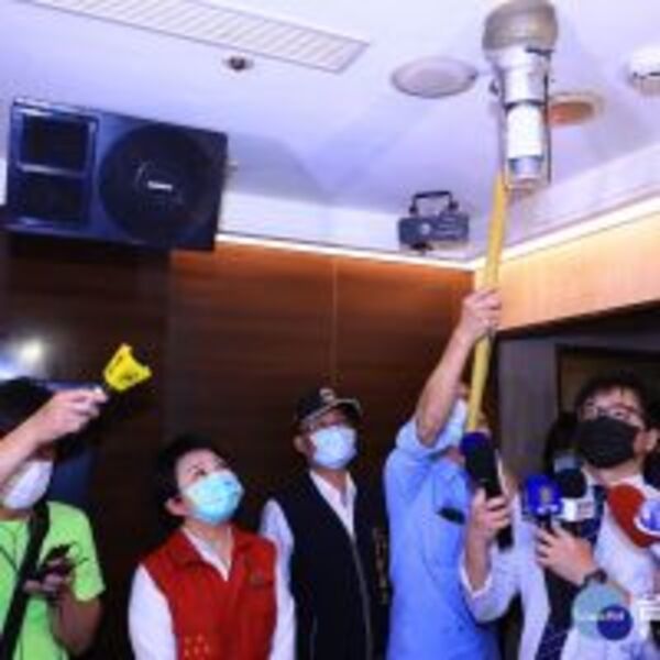 台中錢櫃消防廣播失靈　盧秀燕當場「抓包」勒令停業