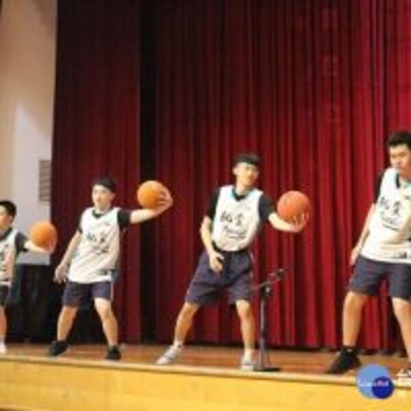 慶祝母親節　竹林中學舉辦媽媽我愛您系列活動