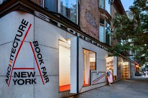 紐約 Storefront Library 活動書架 開啟建築與街頭的對話