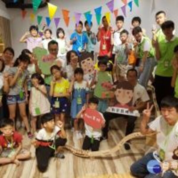 共創無塑生活　32π青年基地舉辦玩具總動員