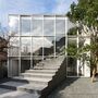 一座樓梯，創造關於空間的無限想像：東京住宅