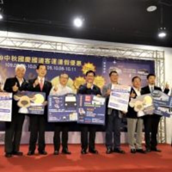 推中秋、國慶連假至宜花當地租車遊　林佳龍：回程國道客運最多可退200元