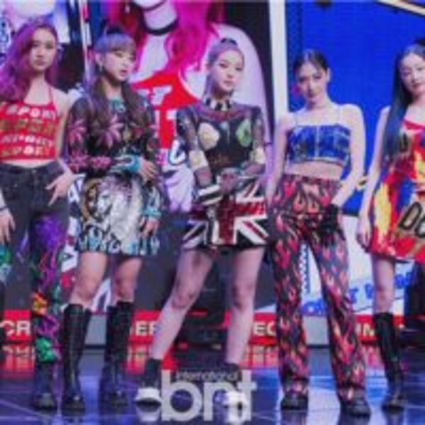 [bnt PHOTO]SECRET NUMBER参加新歌发布会 强烈回归舞台引发关注