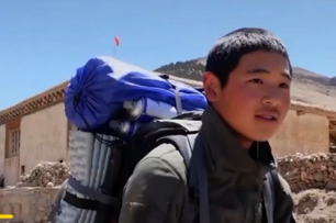 16歲中國少年帶3000元獨自徒步川藏線，其背後原因真實簡單