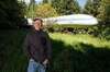 廢棄飛機變房子！60歲工程師買下「波音727」，6百萬打造「夢想退休生活」