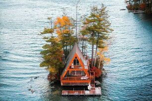 你想住在湖中央還是森林裡的小屋？盤點50個世界各地的「最美小屋」，帶你逃離喧囂享受寧靜