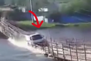 俄羅斯卡車冒險過河，開到一半橋斷了！神奇的是司機奇蹟逃生！網驚：不愧是戰鬥民族...