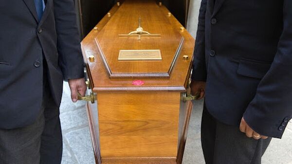 大膽的你缺工作嗎？英國棺材博物館招聘解說員，幫助人們正面談論「死亡」