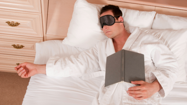 你聽過什麼特別的工作？ 搭飛機通勤、睡遍各大飯店：「飯店試睡員」的日常，了解一下！