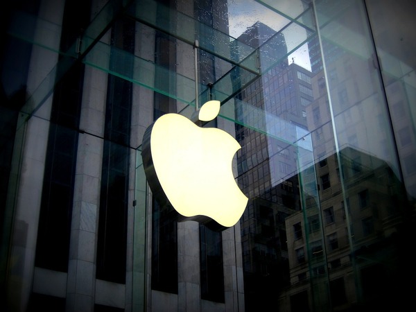 「耽誤員工下班時間」檢查包包被告，蘋果同意賠償總金額超過8億！
