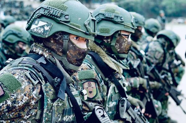 退伍令需要保留嗎？過來人曝光超重要功能：千萬別弄丟！