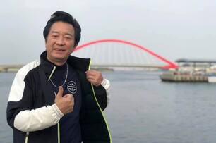 65歲男藝人高群拍戲從2樓重摔險半身不遂 靠一招逆轉翻身月收20萬