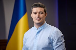 烏克蘭版唐鳳！31歲副總理「靠手機」動員駭客、改造APP救平民