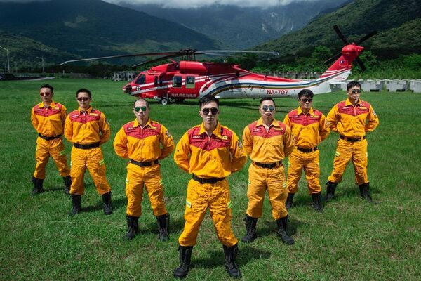 女領隊墜阿波蘭山70米深谷！消防隊派直升機搭救「進不了山」