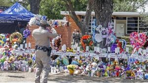 德州小學槍擊案後　鎮長宣布「拆除學校」：沒法要求師生走回去