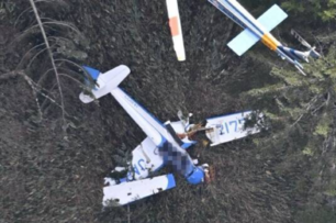 80歲阿公開滑翔機墜毀！直升機一度「救不了人」　2人卡殘骸身亡