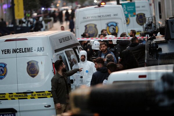 疑為恐攻！土耳其伊斯坦堡爆炸「已釀6死81傷」民眾驚恐奔逃