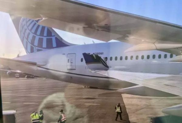 美國紐澤西機場2架波音客機相撞！其中一架「滿載乘客」機翼被折斷