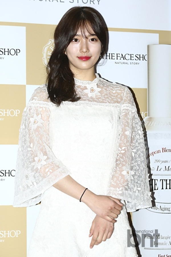 miss A秀智出席活動 白裙飄飄仙氣十足