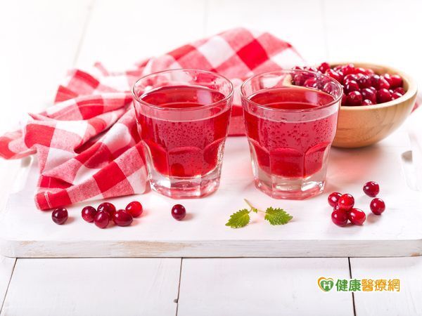 泌尿道感染　猛喝蔓越莓汁有用嗎？