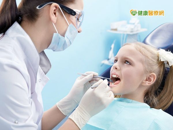 塗氟防蛀牙　兒童免費塗氟活動開跑