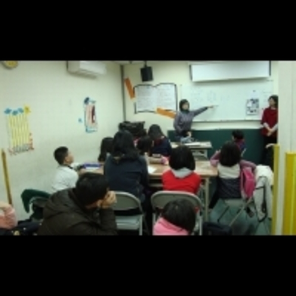 爸媽輪班工作的雙薪家庭，孩子晚上的生活可以交給誰來照顧