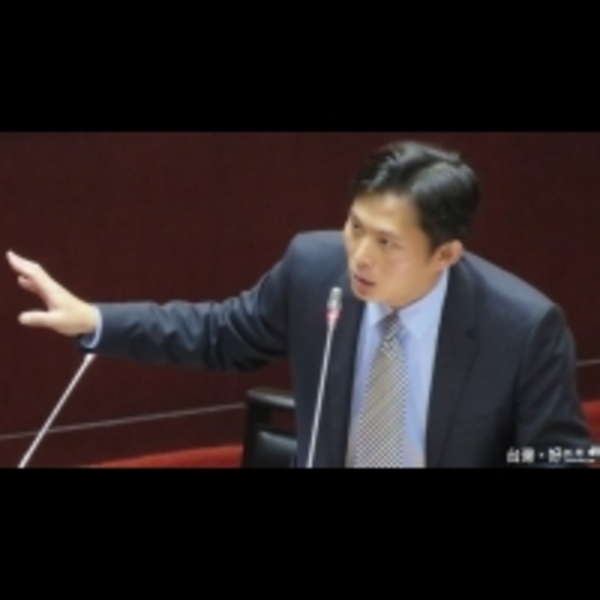 增特休換砍7天假？　黃國昌：勞工看得到吃不到