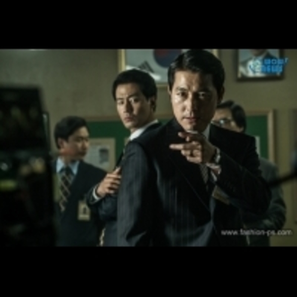 鄭雨盛與趙寅成聯手揭開《金權性內幕The King》