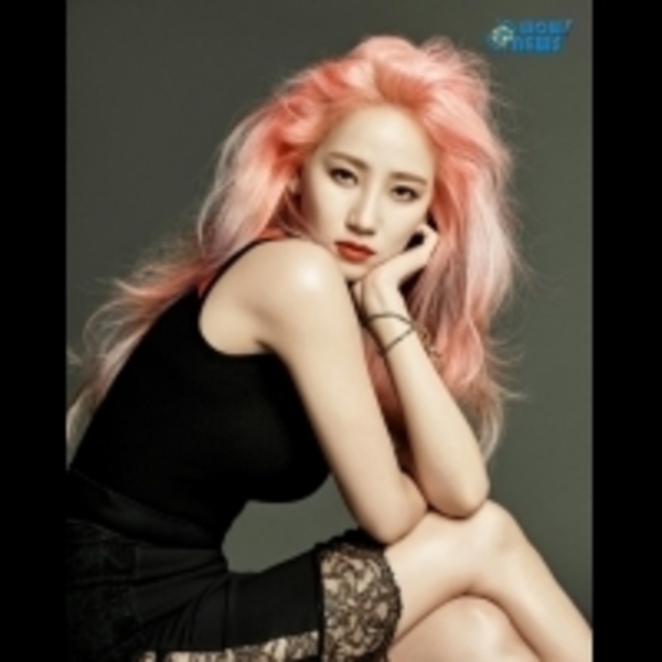 譽恩簽約AmoebaCulture 成旗下首位女歌手