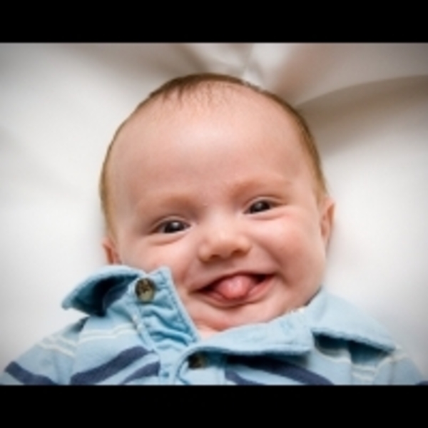 舌繫帶太短，會影響到寶寶的講話？要不要剪舌繫帶呢？