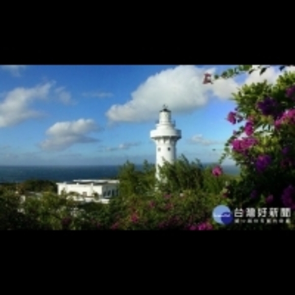 屏東旅展出奇招　藍色滑梯溜入海